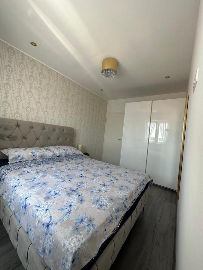 Bellevue Apartamento Crikvenica Exterior foto