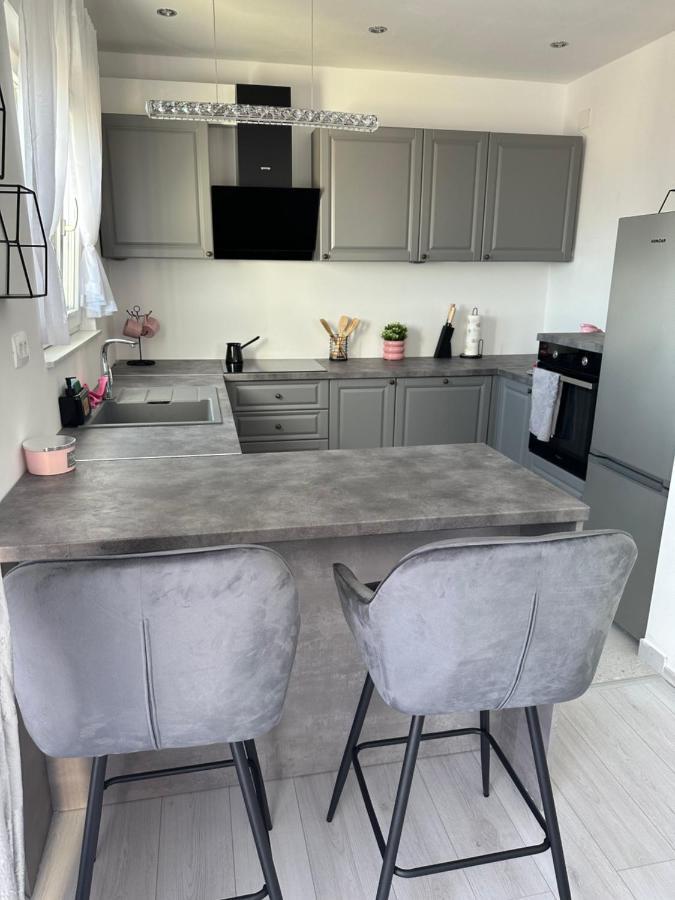 Bellevue Apartamento Crikvenica Exterior foto